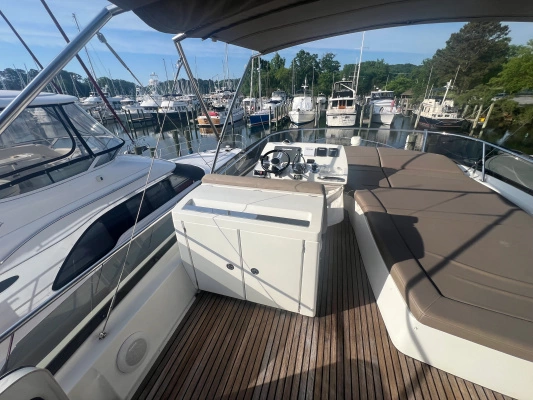 2015 Prestige 55