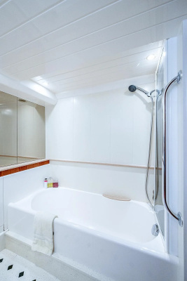 OCTOBER PRINCESS 72ft Princess Yacht For Sale