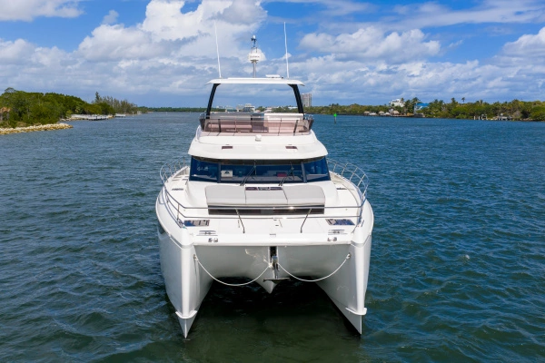 2024 Prestige 48