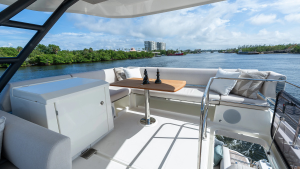 2025Prestige 49 ft F4 9   F4 9