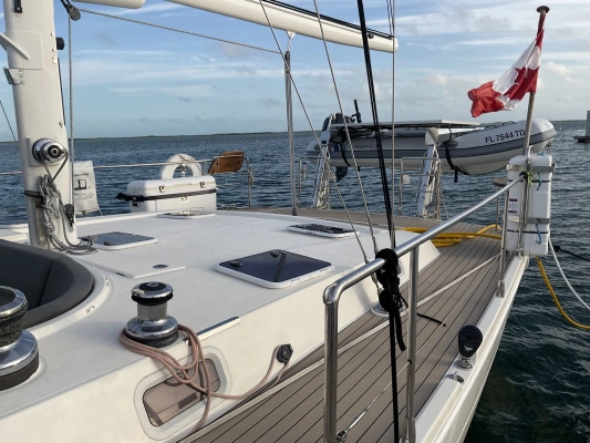 Amel 55 Yacht For Sale