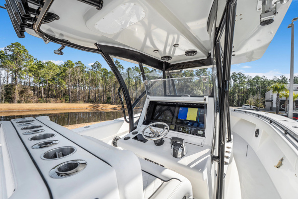 TAX MAN 33ft SeaHunter Yacht For Sale