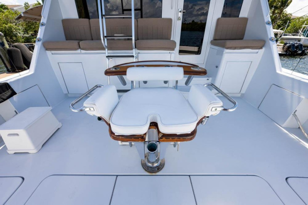 60ft Hatteras Yacht For Sale