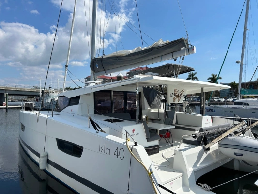 Fountaine Pajot Isla 40 Yacht For Sale