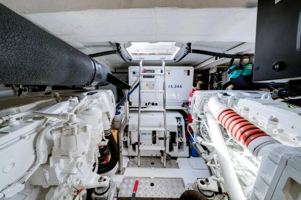 Azimut Magellano 60 Yacht For Sale