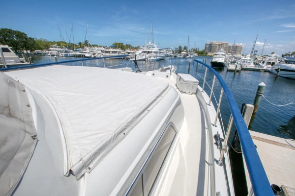 Hatteras 56 Motor Yacht Yacht For Sale