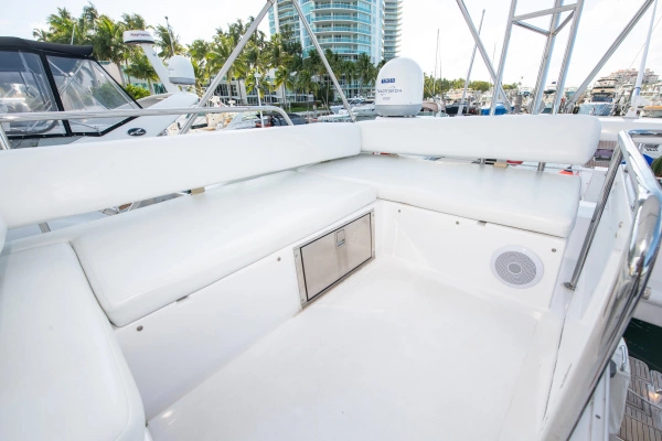 2017 Azimut 42