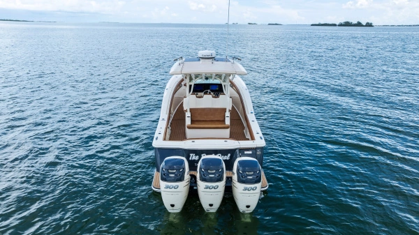 Scout 355 LXF Yacht For Sale