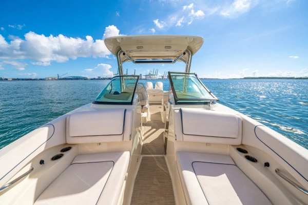 2023 Chris-Craft 28