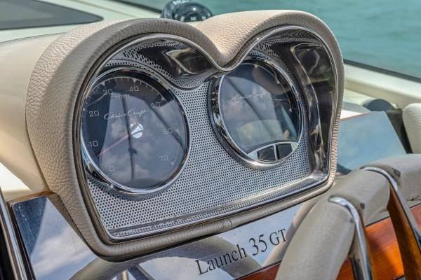 2023 Chris-Craft 35