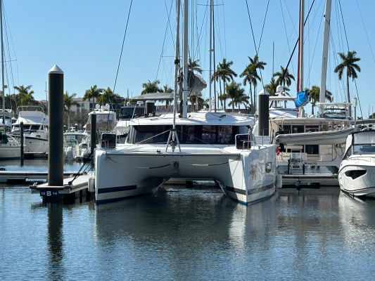Monarch 40ft Fountaine Pajot Yacht For Sale