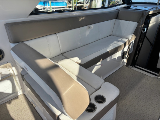 35ft Regal Yacht For Sale