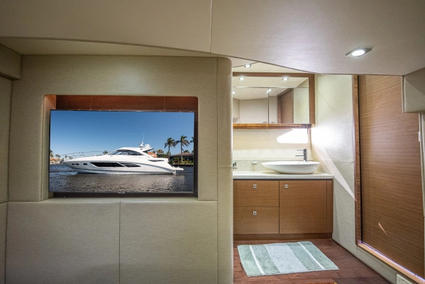 Sea Ray Sundancer 510 Yacht For Sale