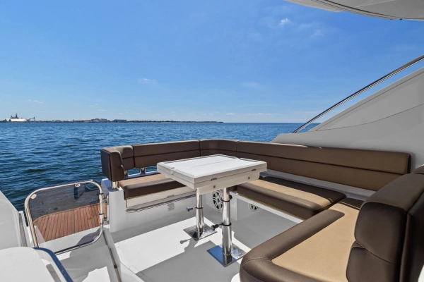 2017 Galeon 44