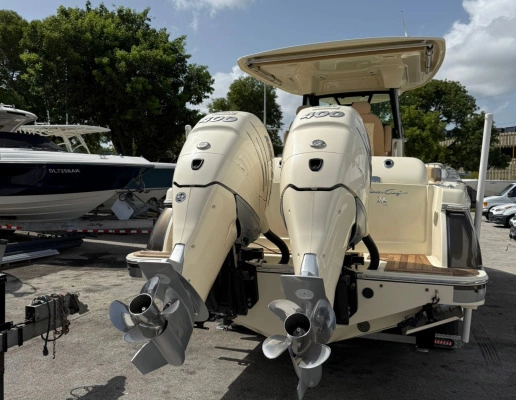 2022 Chris-Craft 30