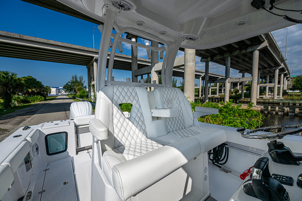 URCHIN 32ft Sportsman Yacht For Sale