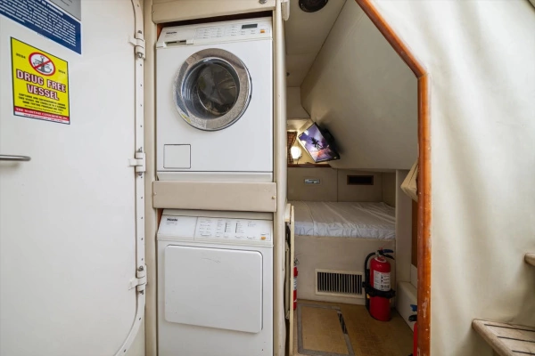 2005 Sunseeker 82