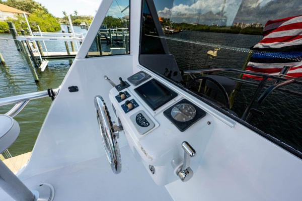 60ft Hatteras Yacht For Sale