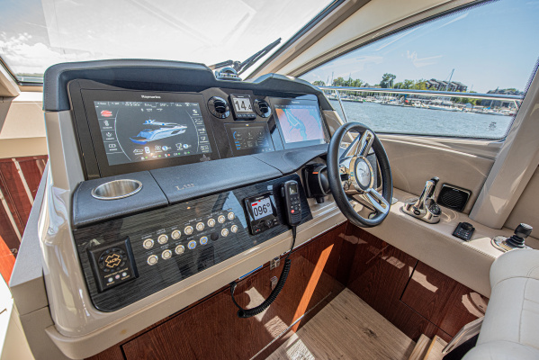 Bob  N Around 55ft Sea Ray Yacht For Sale