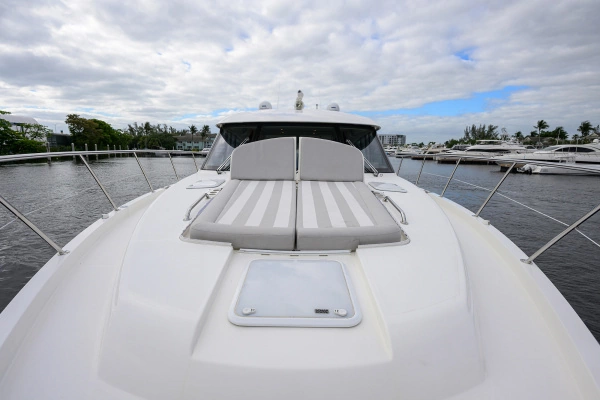 2019 Riviera 54