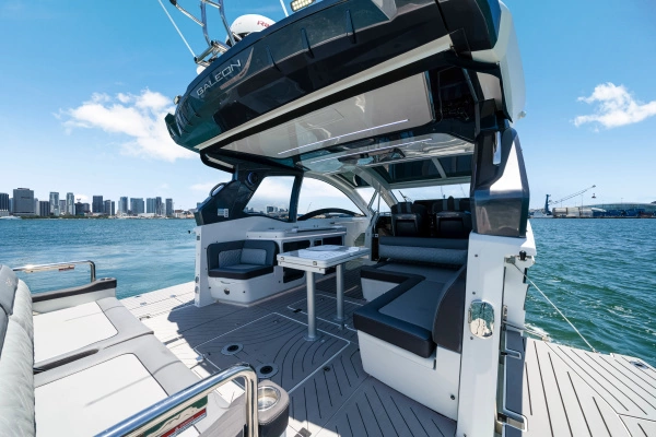 2023 Galeon 37
