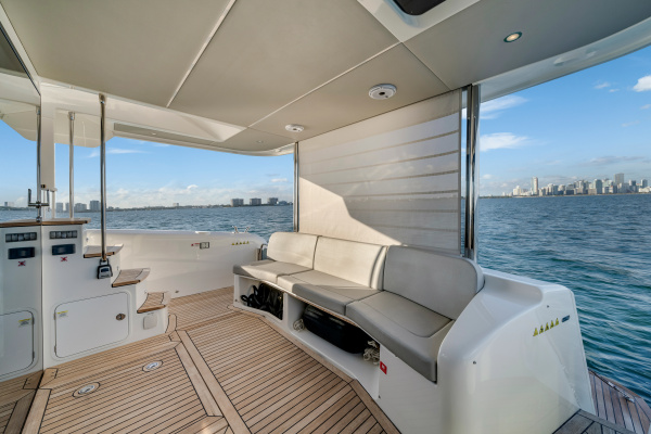 48ft Absolute Yacht For Sale