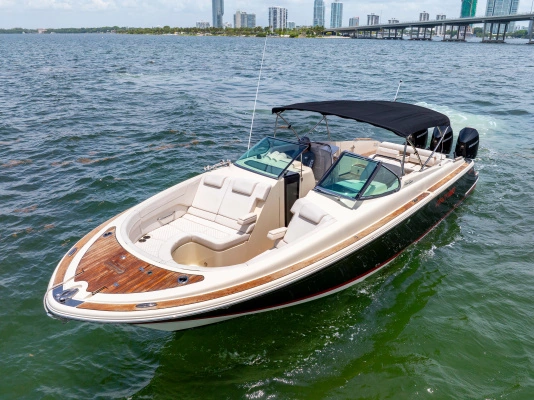 2023 Chris-Craft 35