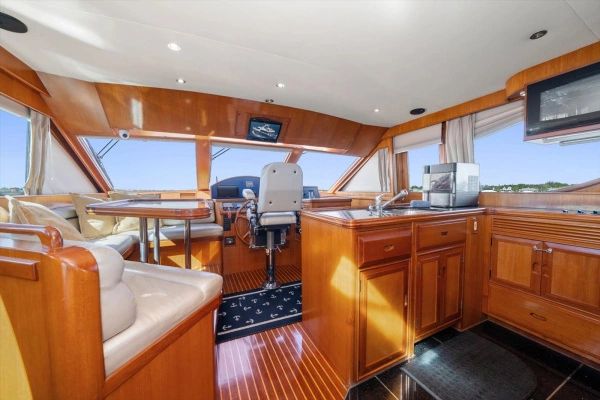 2000 Ocean Alexander 61