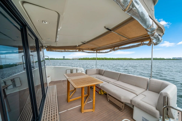 2023 Fountaine Pajot 36