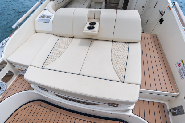35ft Chris Craft Yacht For Sale