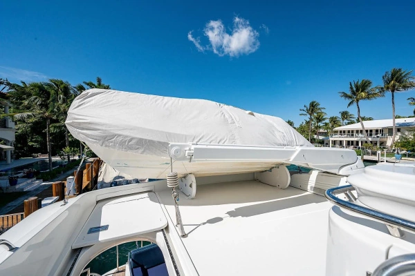 2000 Princess 72