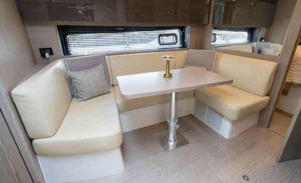 2023 Azimut 45
