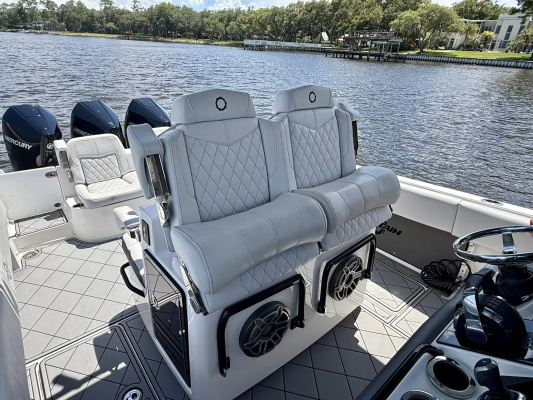 34ft Fountain Yacht For Sale