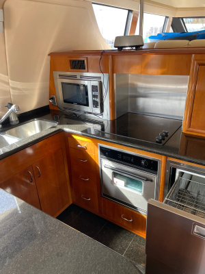 PISCO SOUR 56ft Carver Yacht For Sale