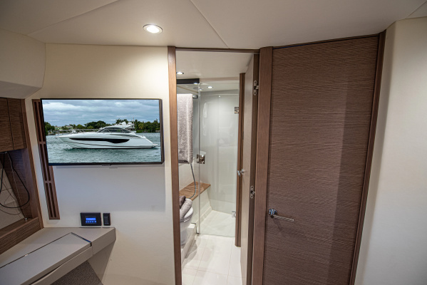 GRAYSKY V 40ft Princess Yacht For Sale