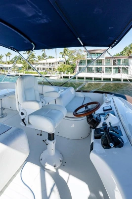 2000 Princess 72