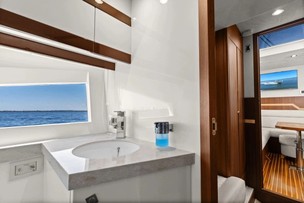 2017 Galeon 44