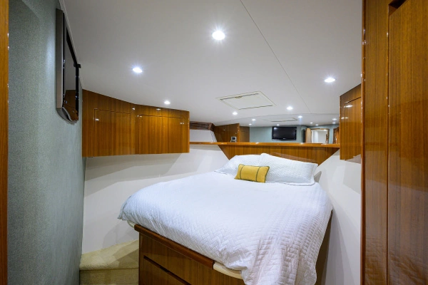 2009 Viking 74