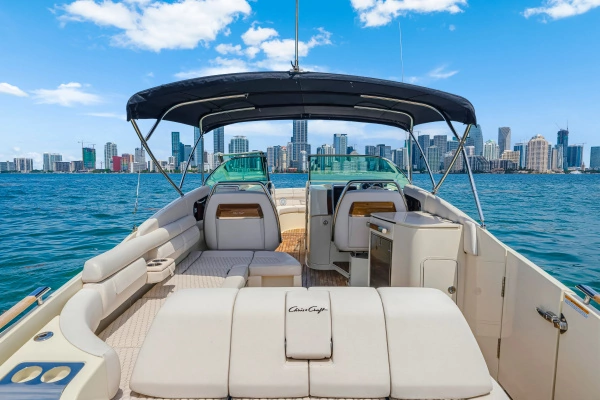 2023 Chris-Craft 35