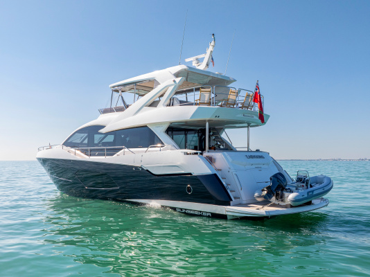 Photo of the 2020 Sunseeker 76 Yacht