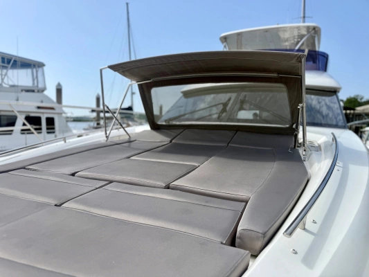 2017 Prestige 56