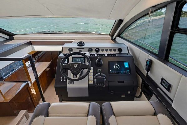 Fairline Squadron 50 Yacht For Sale