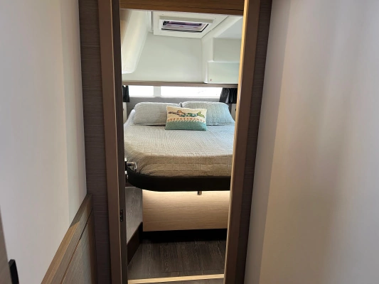 Fountaine Pajot Isla 40 Yacht For Sale