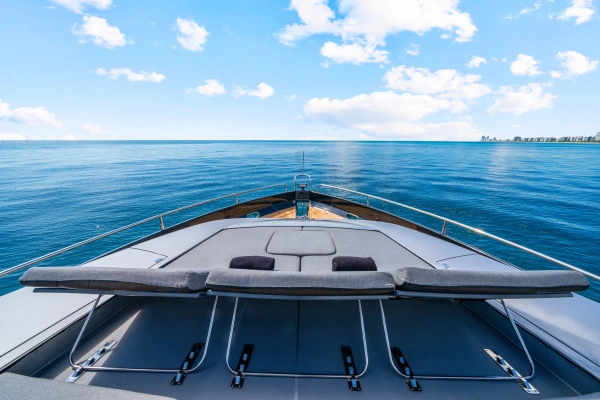 Sunseeker Predator 84 Yacht For Sale