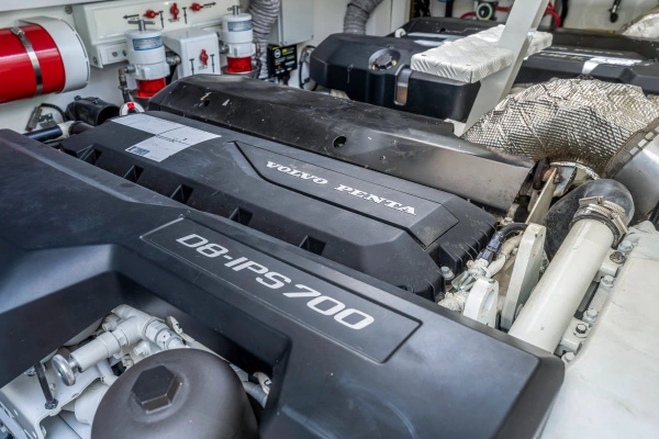 Fairline Squadron 50 Yacht For Sale