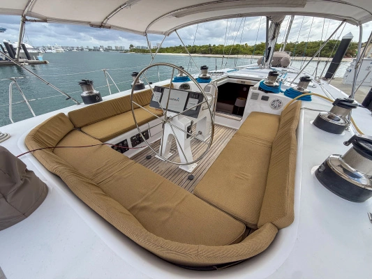 Southern Wind Bruce Farr Fast 72 Yacht For Sale
