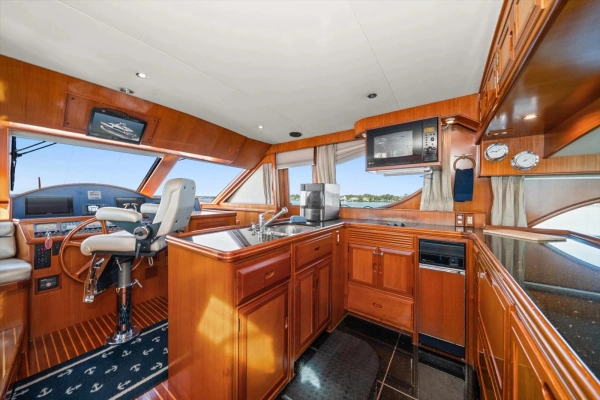 2000 Ocean Alexander 61