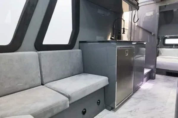 MR  LUCKY 52ft Midnight Express Yacht For Sale