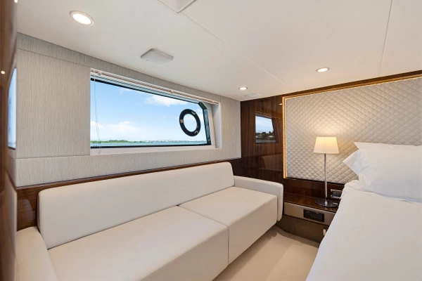 Fairline Squadron 50 Yacht For Sale