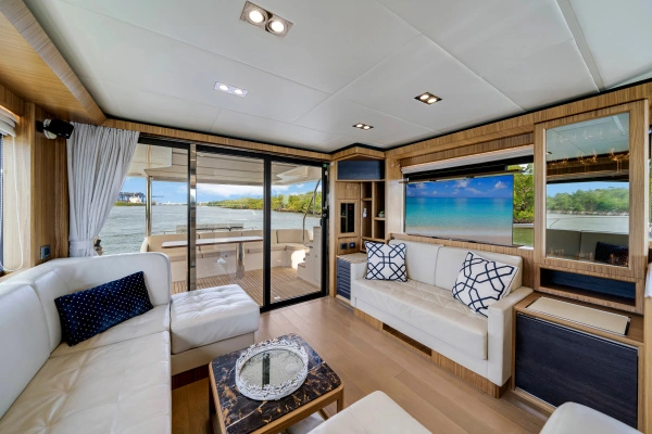 Absolute 60 Fly Yacht For Sale